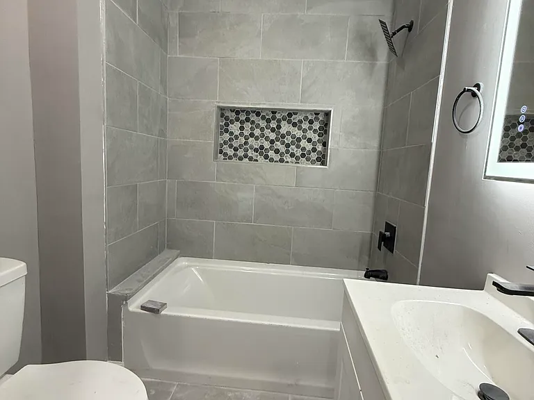 1012 S Franklin St — Photo 21