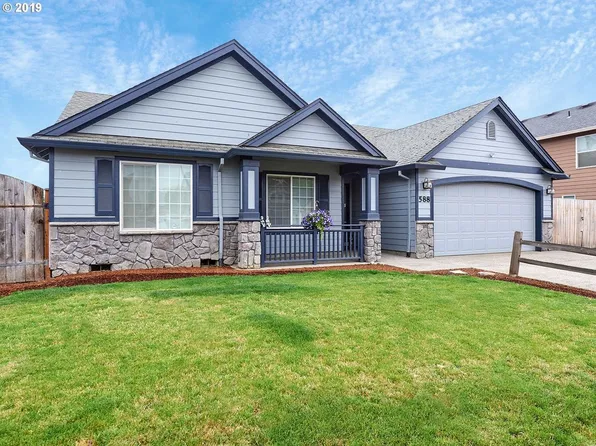 588 West Ln, Molalla, OR 97038