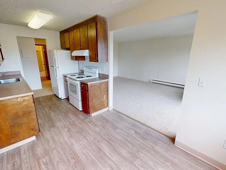 22) 10725 Greenwood — Photo 26