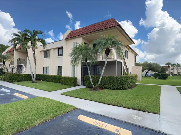 16461 Blatt Blvd APT 104, Weston, FL 33326