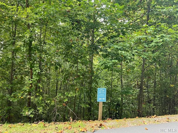 695 Rustling Woods Trail, Cullowhee, NC 28723