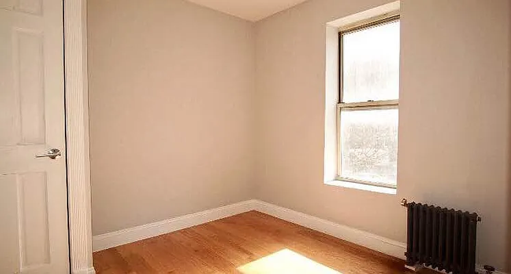 Rented by BRICK & GALO REALTY CORP | media 24