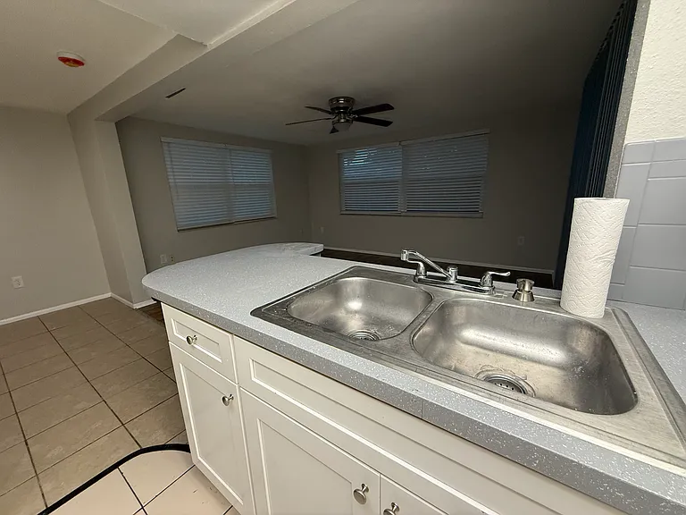 7105 Mayfield Dr — Photo 10