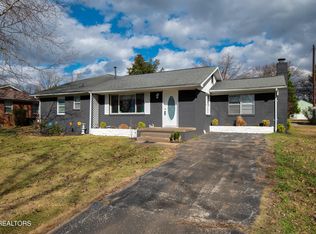 108 Seminole Dr, Maryville, TN 37804