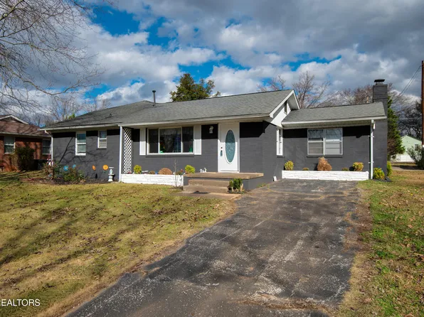 108 Seminole Dr, Maryville, TN 37804