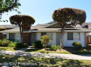 6182 Warner Ave APT D, Huntington Beach, CA 92647
