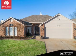 19629 E 38th Pl S, Broken Arrow, OK 74014