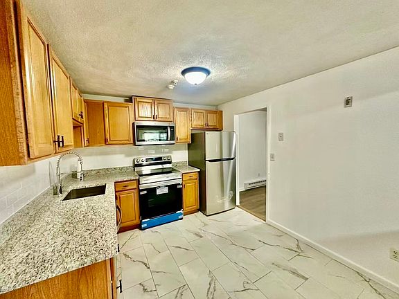 5th image of 15 Spencer Rd APT 26E