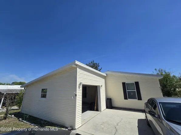 8254 Weatherford Ave, Brooksville, FL 34613