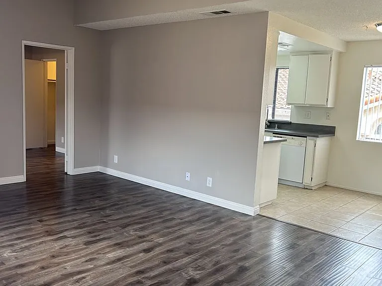 120 N Atlantic Blvd — Photo 3