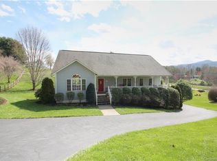 10 Arborwood Trl, Candler, NC 28715