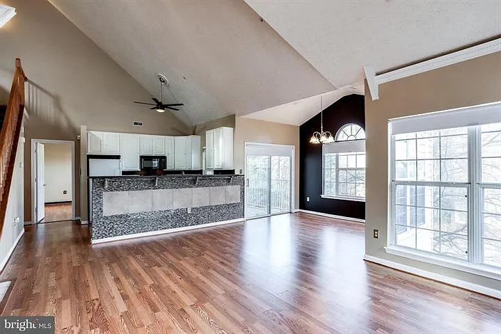 15602 Everglade Ln #301 — Photo 32
