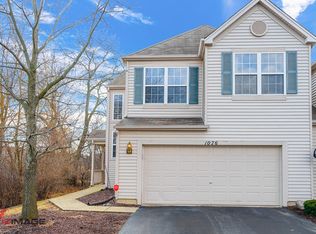 1076 Colonial Dr #1076, Joliet, IL 60432