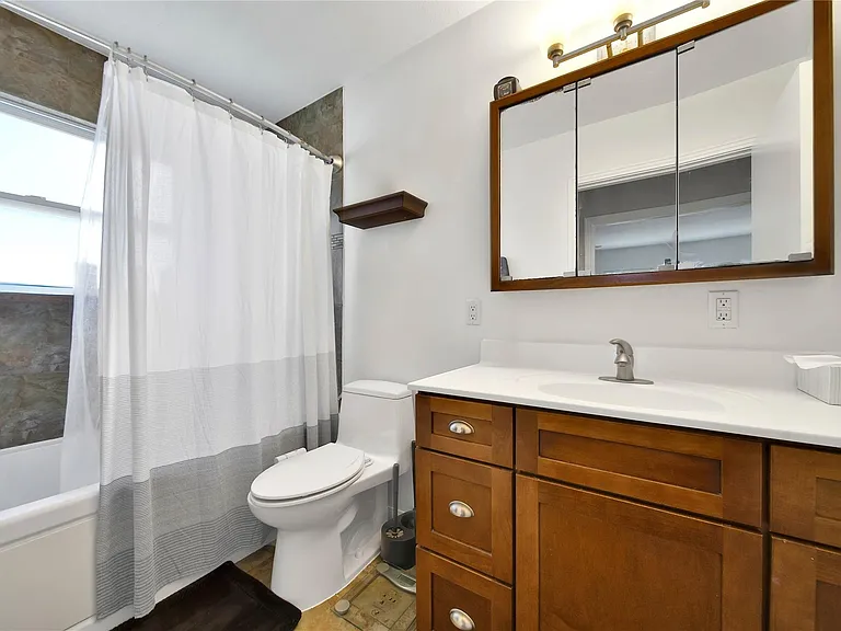 1607 Libbey Dr — Photo 12