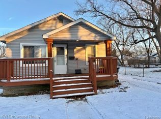 683 E Mansfield Ave, Pontiac, MI 48340