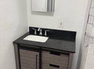 10 Edgewood Cir, Quincy, MA 02169