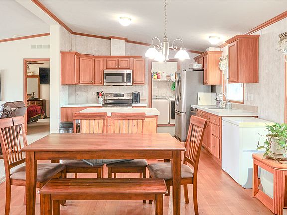 4th image of 419231 E 1139th Rd