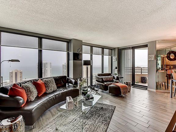 2nd image of 1 Oceans West Blvd APT 21B5