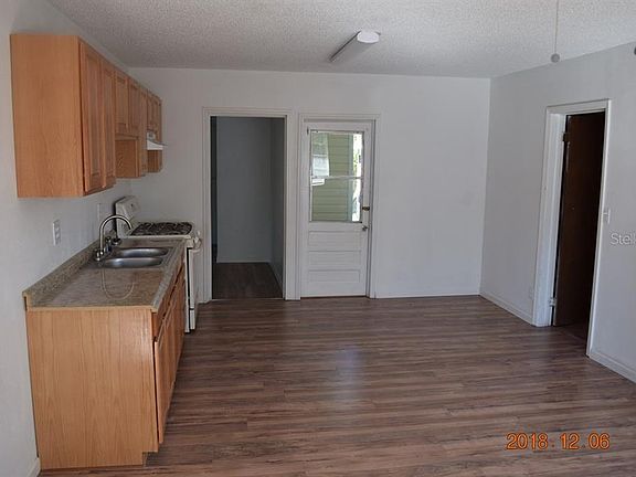 2nd image of 304 Forest St