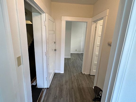 2nd image of 735 N Los Robles Ave APT 2