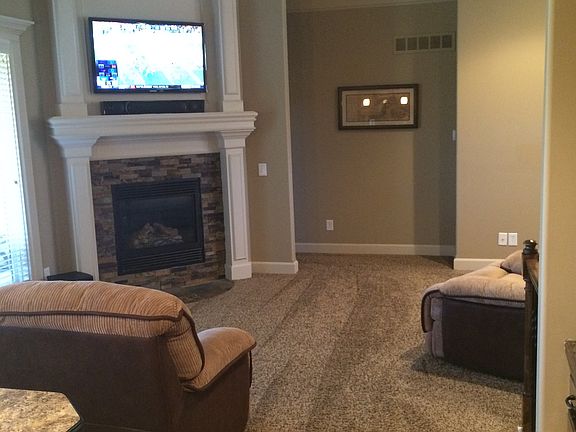 4th image of 15909 Harold Dr