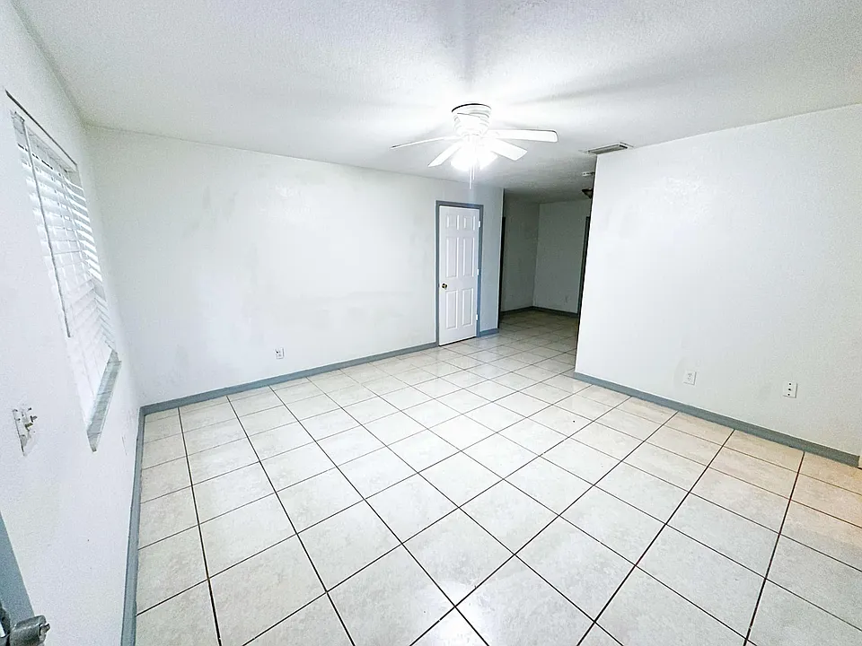 308 Dillon St