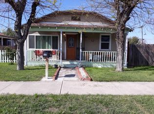 490 S G St, Exeter, CA 93221