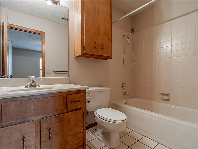372 S Crossover Rd — Photo 16