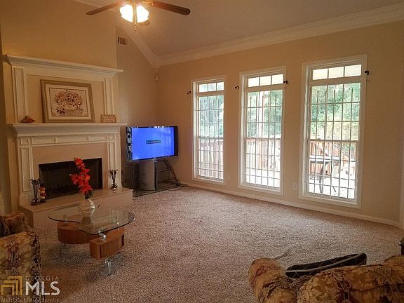 3rd image of 2527 Oak Creek Ln Unit 1