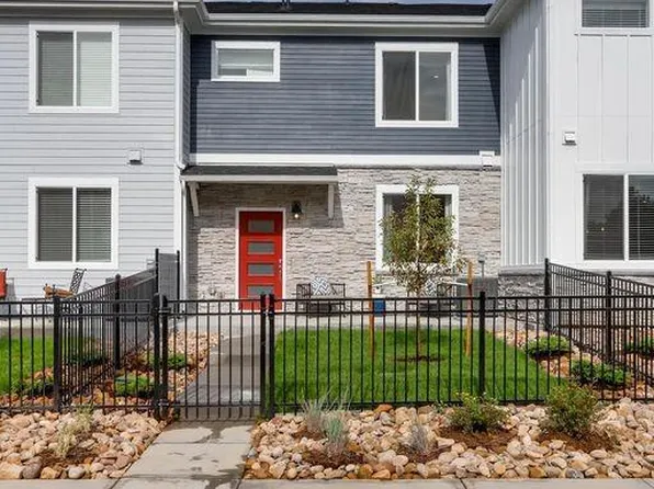 27653 E 1st Place, Aurora, CO 80018