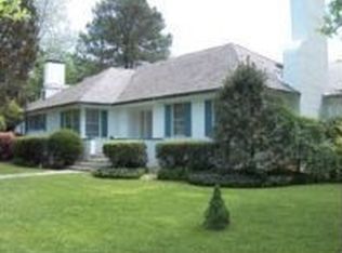 1515 Runnymede Rd, Norfolk, VA 23505