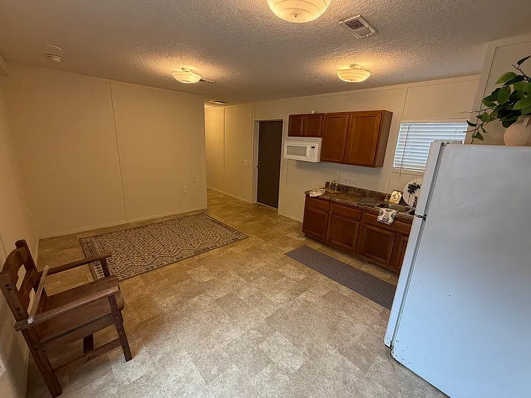 8107 Caminitti Ln #C — Photo 3