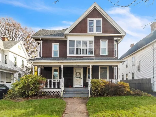 64 Waldo St, Holyoke, MA 01040