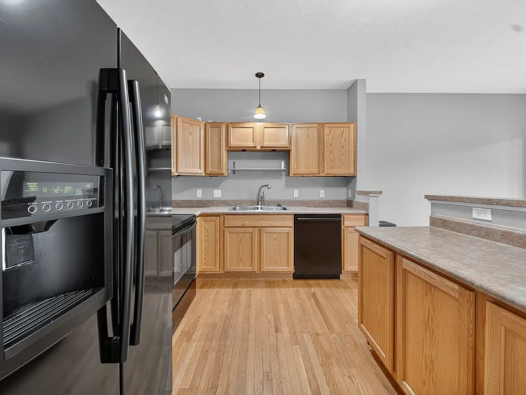 109 Clay Ct — Photo 8