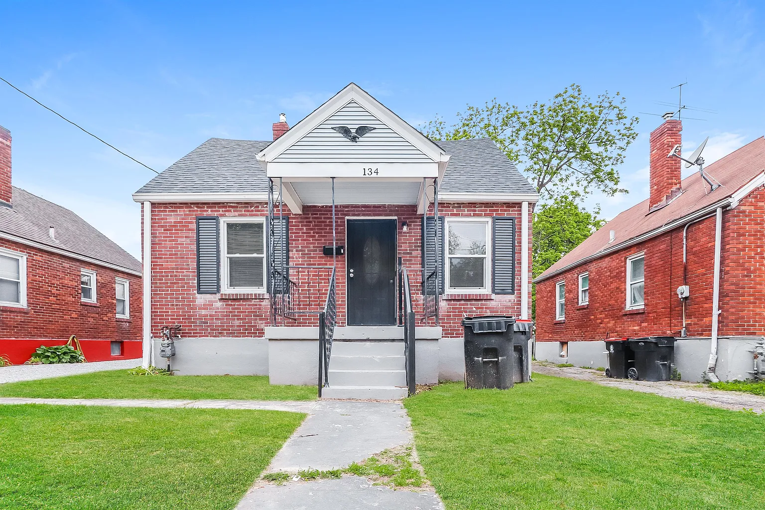 134 N 37th St photo 1