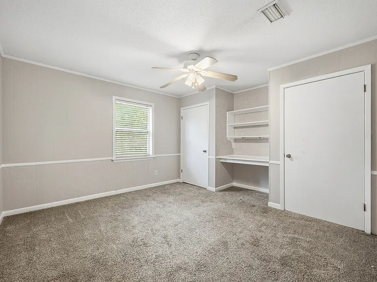 1906 Elaine Ave — Photo 19