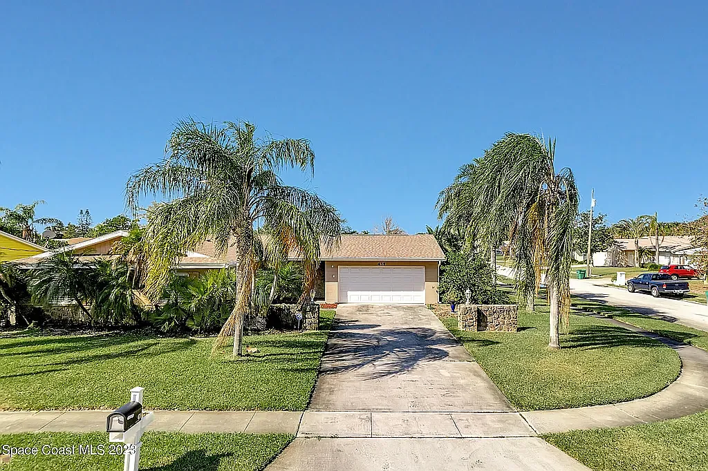 3 bed, 1623 sqft, $2,900 — Photo 2