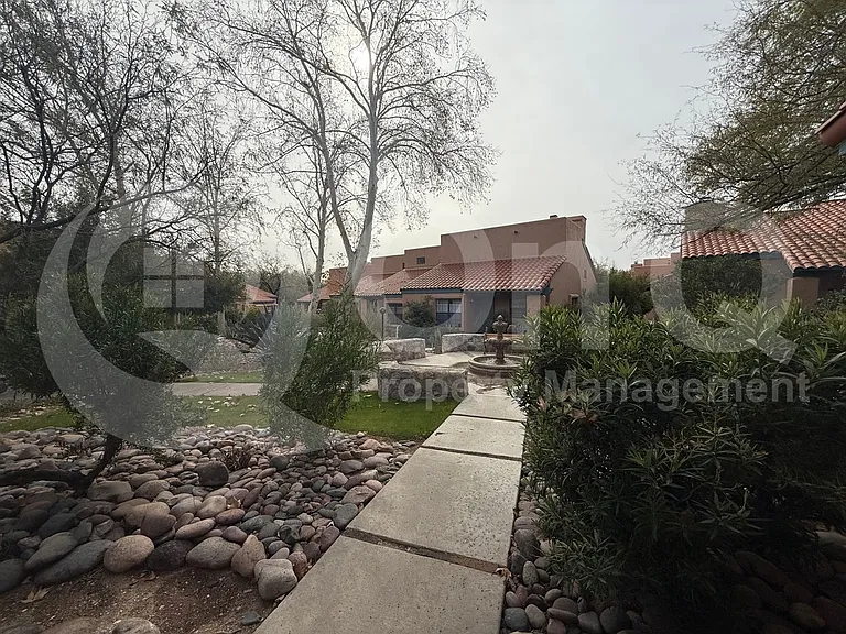 5434 N Via Del Arbolito — Photo 10