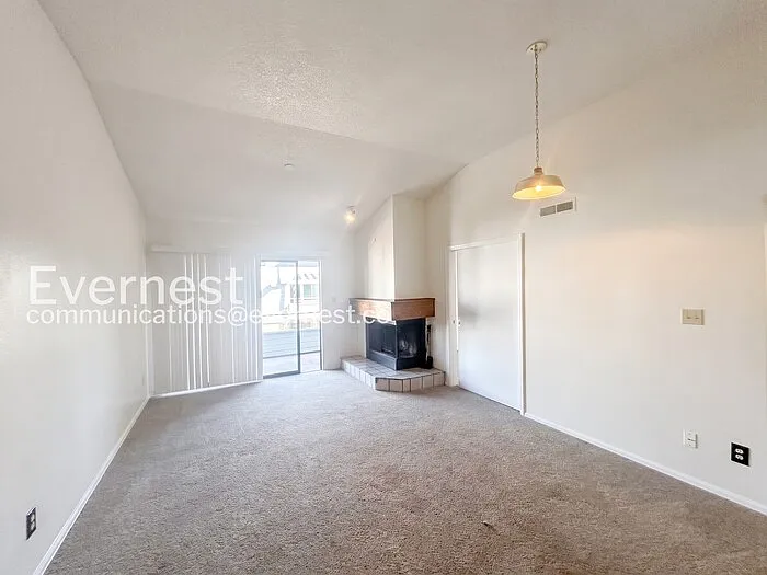 934 Acapulco Ct — Photo 7