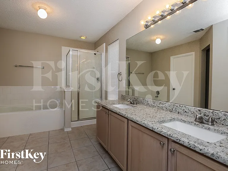 820 Monette Dr — Photo 11