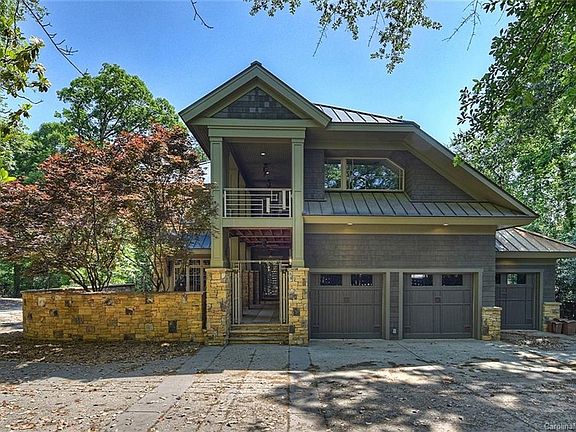 2nd image of 4823 Camilla Dr