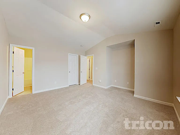 4008 Laurel Glen Dr — Photo 7