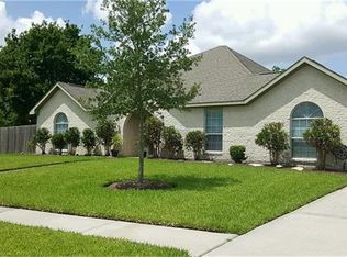 321 Primrose Ln, League City, TX 77573