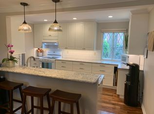 54 Hope St APT E, Stamford, CT 06906