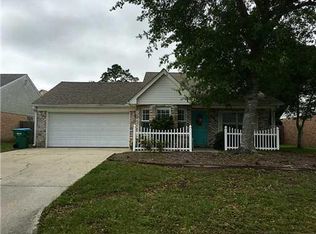 355 Rebecca Ave, Pass Christian, MS 39571