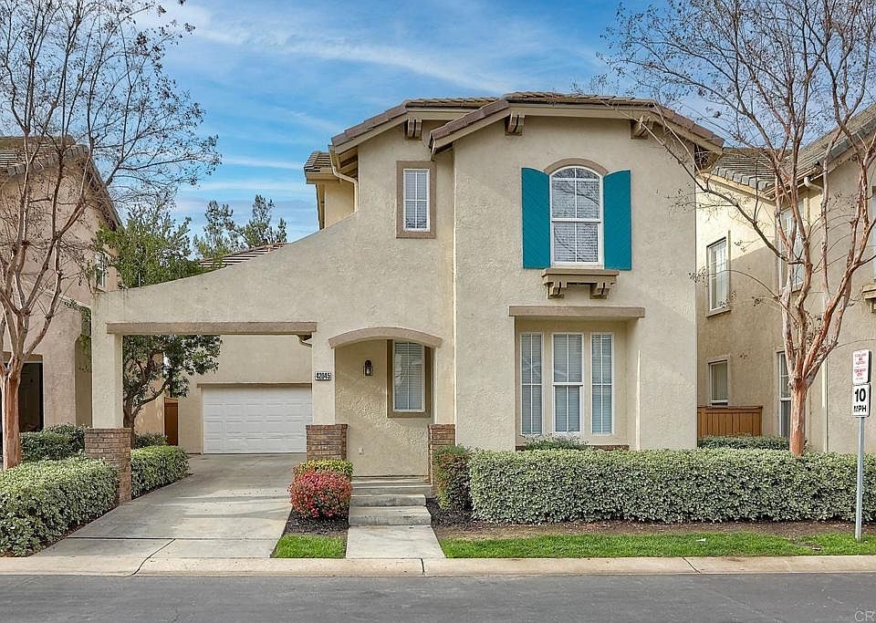 1st image of 42045 Veneto Dr