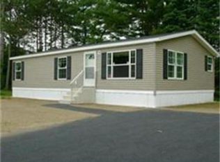 8 Sunnydale Cir, Brimfield, MA 01010