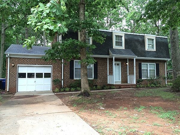 1st image of 206 Orange Dr