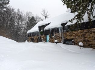 1336 Graffenburg Rd, New Hartford, NY 13413