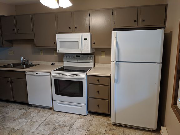 2nd image of 317 S 6th Ave